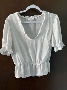 Topshop White Ruffle V-Neck Peplum Blouse